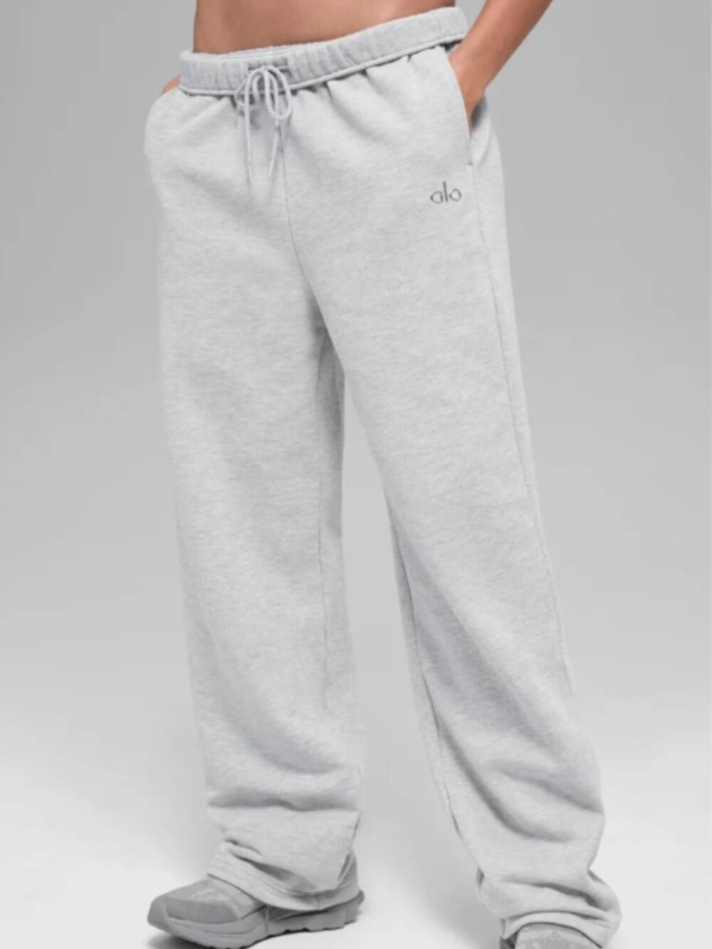 ALO Yoga Light Heather Gray Straight Leg Sweatpants
